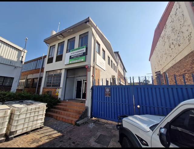 3,479M² WAREHOUSE FOR SALE IN BENROSE